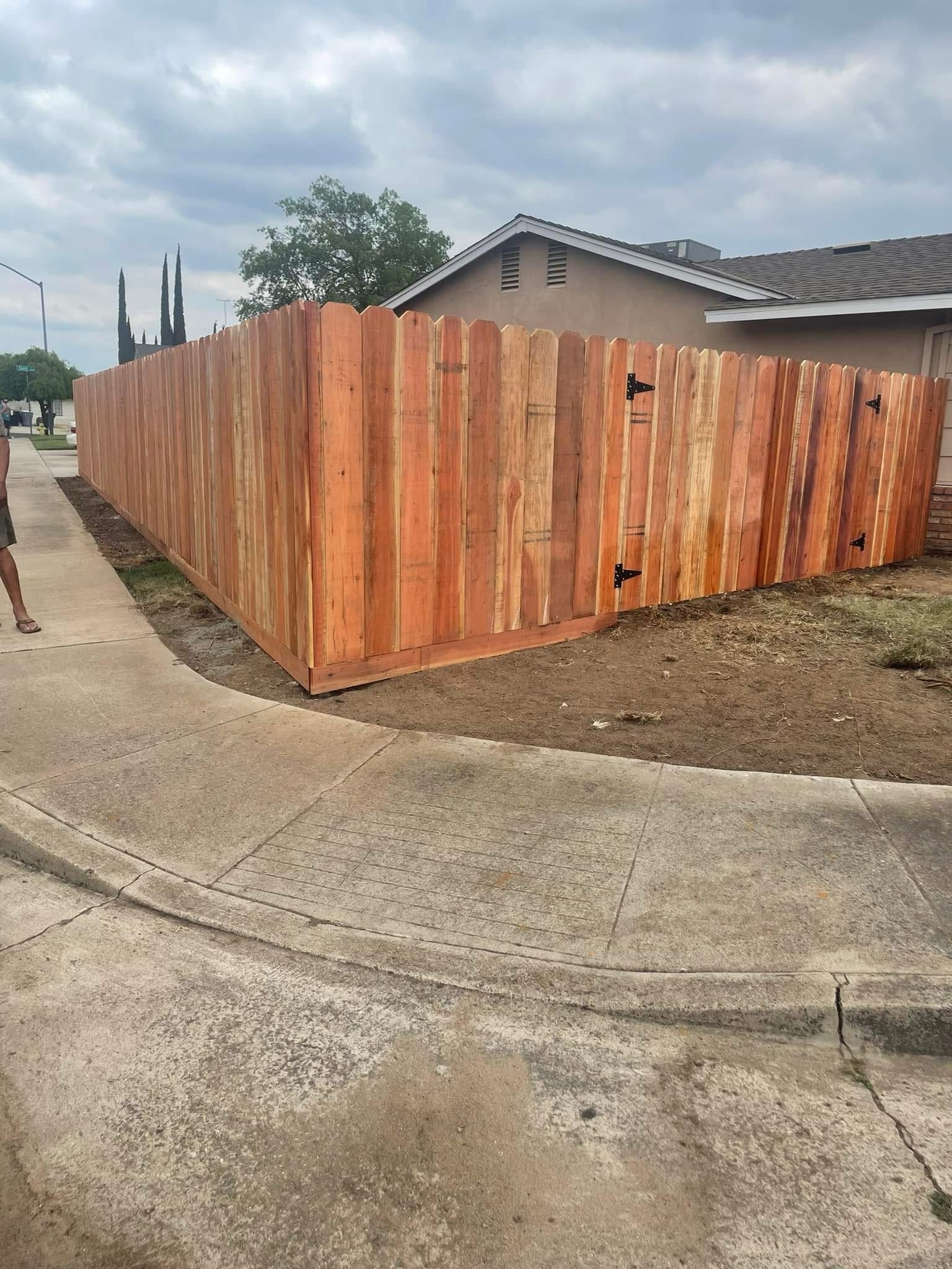 Instalación de cerca 1